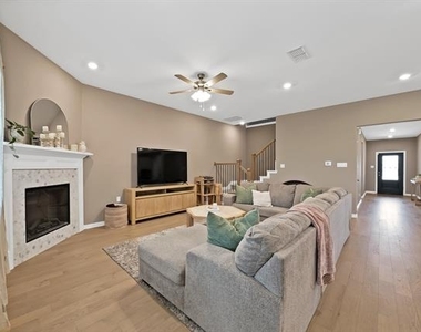 2004 Sandpiper Way - Photo Thumbnail 15