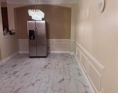 556 Silver Maple Drive - Photo Thumbnail 11