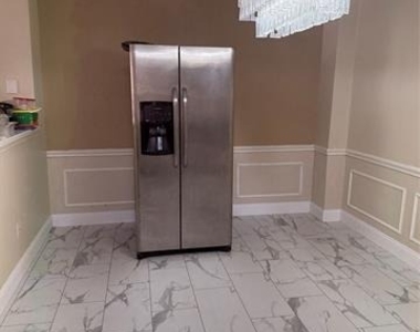 556 Silver Maple Drive - Photo Thumbnail 10