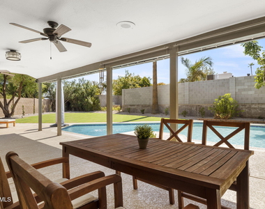 2601 E Sahuaro Drive - Photo Thumbnail 20