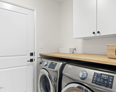 2601 E Sahuaro Drive - Photo Thumbnail 30