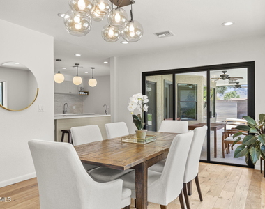 2601 E Sahuaro Drive - Photo Thumbnail 5