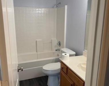 1301 Embercrest Drive - Photo Thumbnail 5
