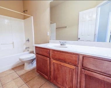 4333 Summersweet Lane - Photo Thumbnail 22