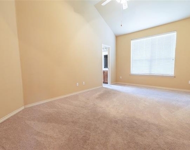 4333 Summersweet Lane - Photo Thumbnail 17