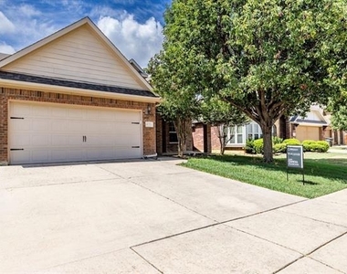 4333 Summersweet Lane - Photo Thumbnail 1
