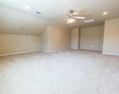 4333 Summersweet Lane - Photo Thumbnail 25
