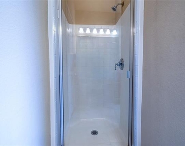 4333 Summersweet Lane - Photo Thumbnail 19