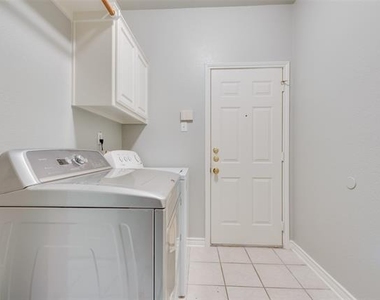 739 Harbour Town Drive - Photo Thumbnail 12