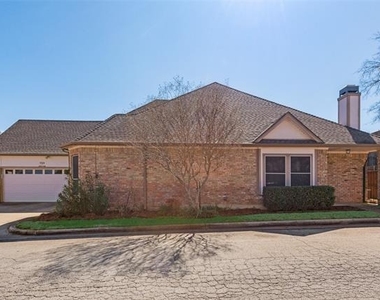 739 Harbour Town Drive - Photo Thumbnail 1