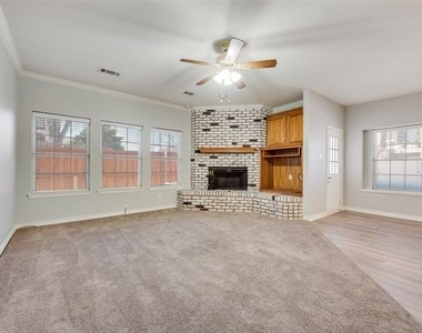 739 Harbour Town Drive - Photo Thumbnail 2
