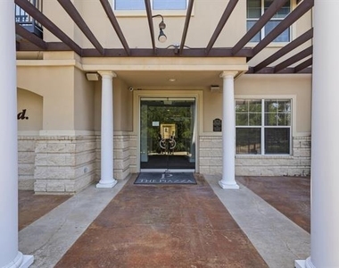3102 Kings Road - Photo Thumbnail 1