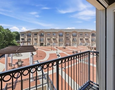 3102 Kings Road - Photo Thumbnail 14