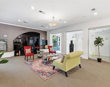 3102 Kings Road - Photo Thumbnail 4