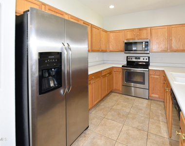 1335 E June Street - Photo Thumbnail 20