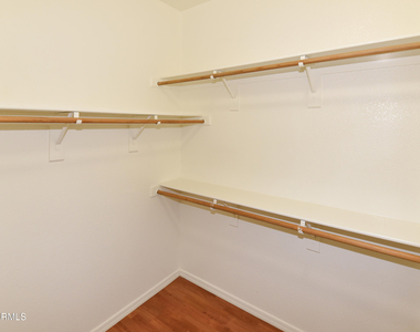 1335 E June Street - Photo Thumbnail 11