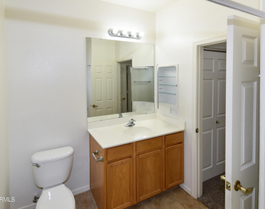 1335 E June Street - Photo Thumbnail 25
