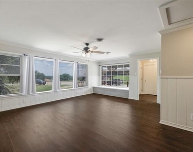 2323 Sutter Street - Photo Thumbnail 14