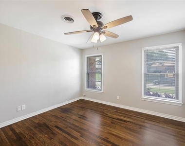 2323 Sutter Street - Photo Thumbnail 22