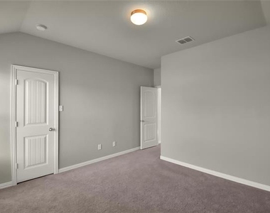 16217 White Rock Boulevard - Photo Thumbnail 19