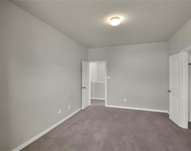 16217 White Rock Boulevard - Photo Thumbnail 20