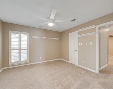 1201 Findlay Drive - Photo Thumbnail 21