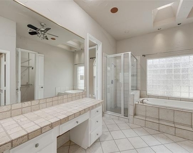 1201 Findlay Drive - Photo Thumbnail 15