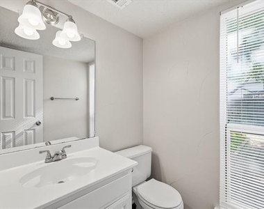 318 Lodge Road - Photo Thumbnail 11