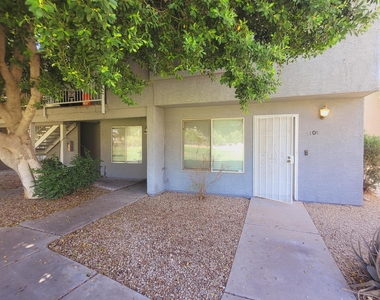 19601 N 7th Street - Photo Thumbnail 2