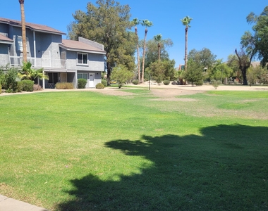 19601 N 7th Street - Photo Thumbnail 3