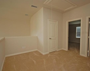 6604 Rutherford Road - Photo Thumbnail 4