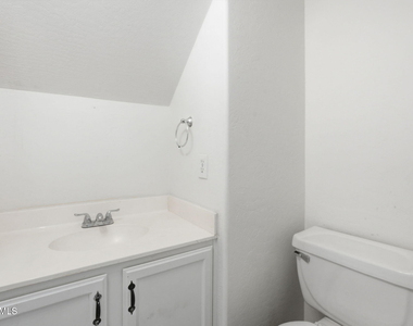 1026 W Libra Drive - Photo Thumbnail 25