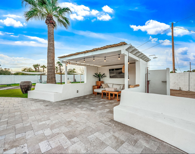 12216 N 65th Street - Photo Thumbnail 34