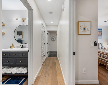 12216 N 65th Street - Photo Thumbnail 46