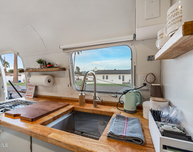 12216 N 65th Street - Photo Thumbnail 27
