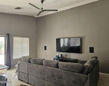 3325 E Ford Avenue - Photo Thumbnail 6