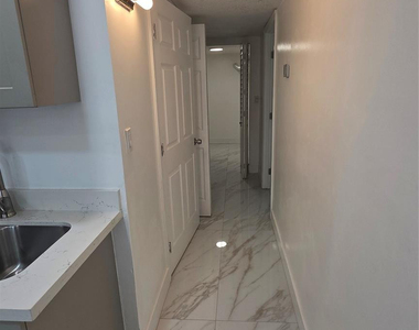1758 Nw 55th Avenue - Photo Thumbnail 4