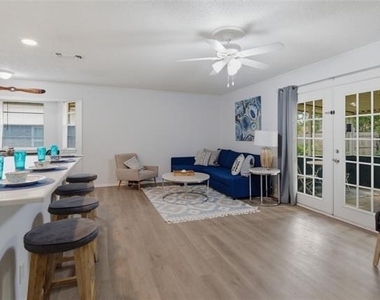 6017 Blueridge Drive - Photo Thumbnail 7