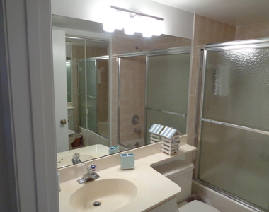 2512 Se Anchorage Cove Se - Photo Thumbnail 11