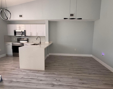 6936 Sw 39th Street - Photo Thumbnail 18