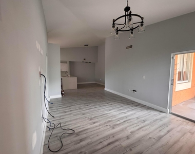 6936 Sw 39th Street - Photo Thumbnail 8