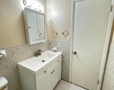 348 S Federal Highway - Photo Thumbnail 12