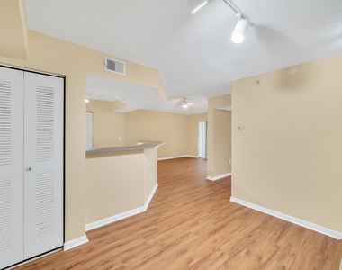 3816 Nw Adriatic Lane - Photo Thumbnail 5