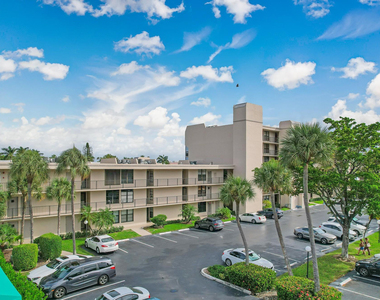 6 Royal Palm Way - Photo Thumbnail 19