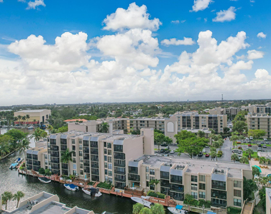6 Royal Palm Way - Photo Thumbnail 21