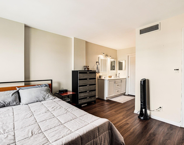 6 Royal Palm Way - Photo Thumbnail 11