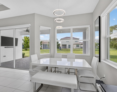 16293 Melogold Drive - Photo Thumbnail 15
