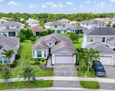 16293 Melogold Drive - Photo Thumbnail 61