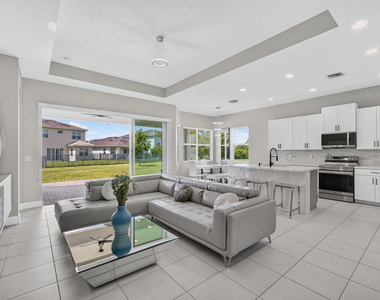 16293 Melogold Drive - Photo Thumbnail 40