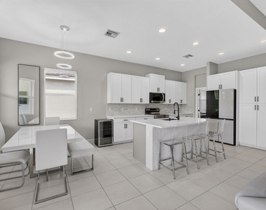16293 Melogold Drive - Photo Thumbnail 13
